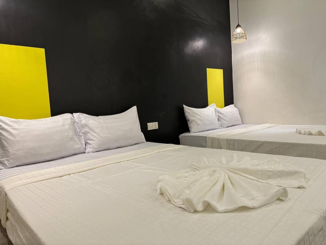 The Hive Hotel Siem Reap Extérieur photo