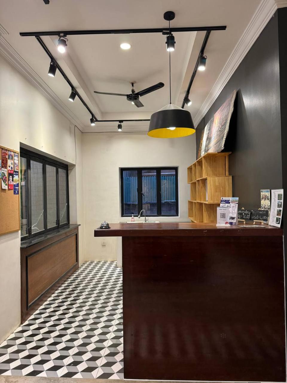 The Hive Hotel Siem Reap Extérieur photo