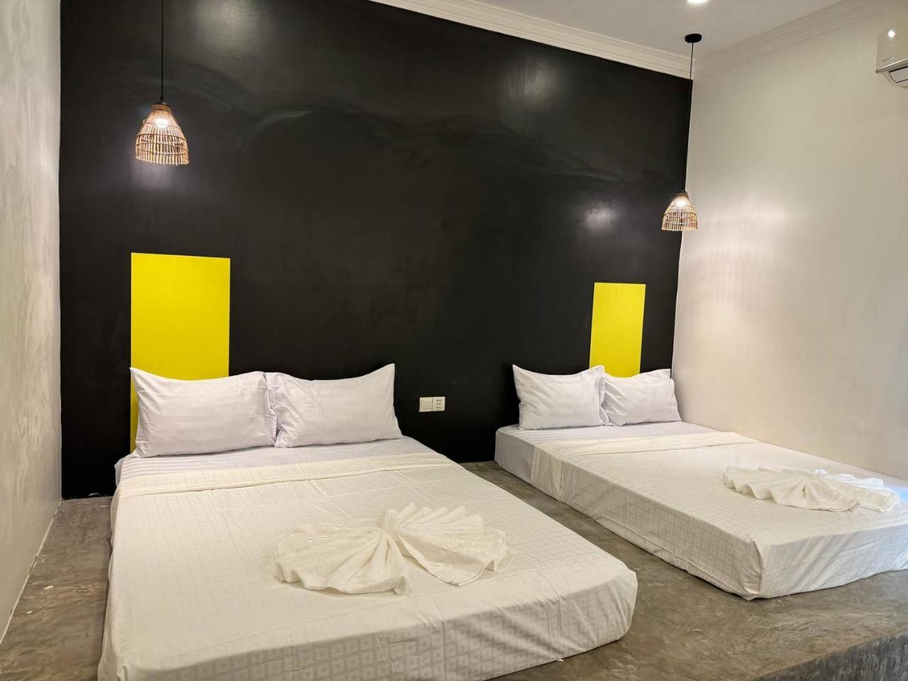 The Hive Hotel Siem Reap Extérieur photo